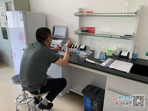 武宁县宋溪镇落实农产品质量安全检测，保障群众食用安全